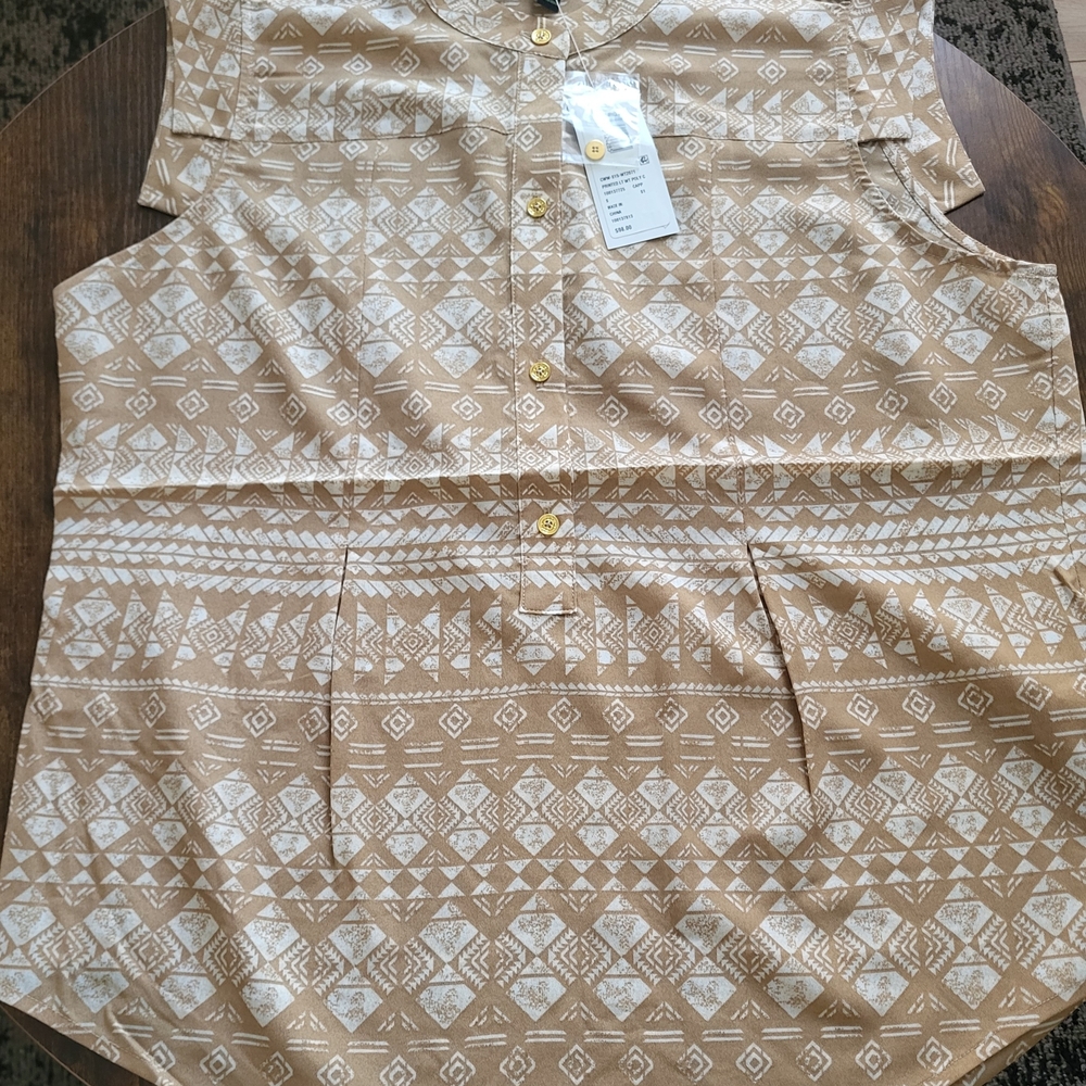 C. Wonder Tan and White Geometric Blouse